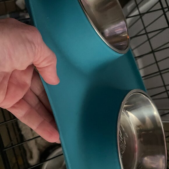 Messy Mutts Stainless Steel Dog Feeder with Non-Slip Silicone Base & Scoop - Picture 4 of 8